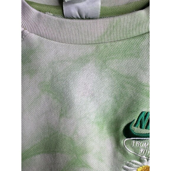 Nike From Generation to Guide Daisy Crewneck Sweatshirt Green Tie-Dye L Women’s - Picture 6 of 15